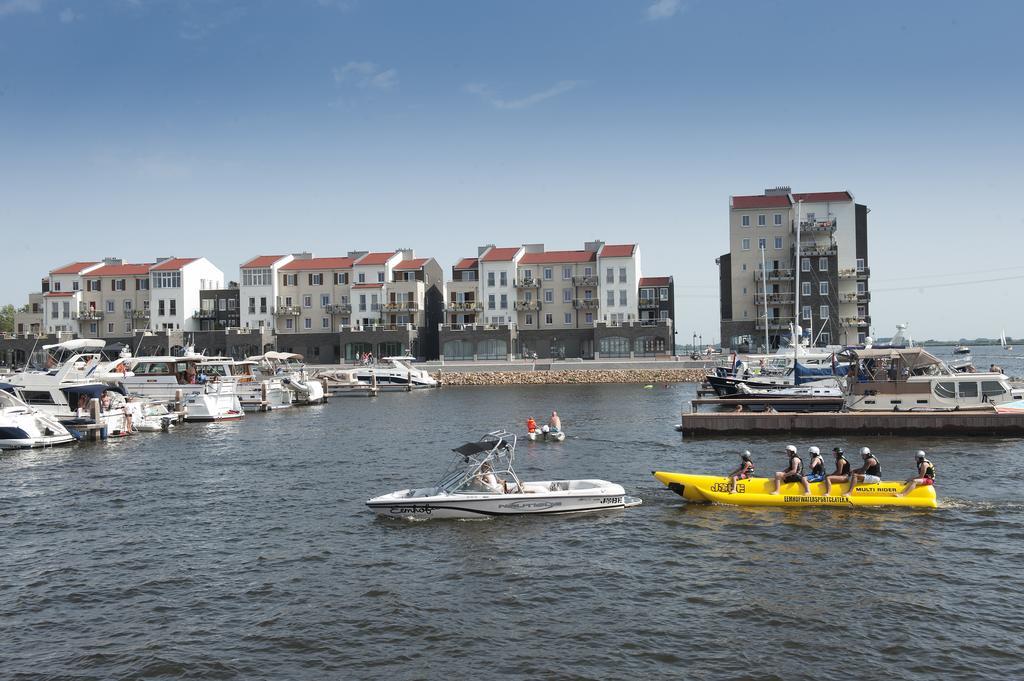 Camping Marina Eemhof Zeewolde Extérieur photo